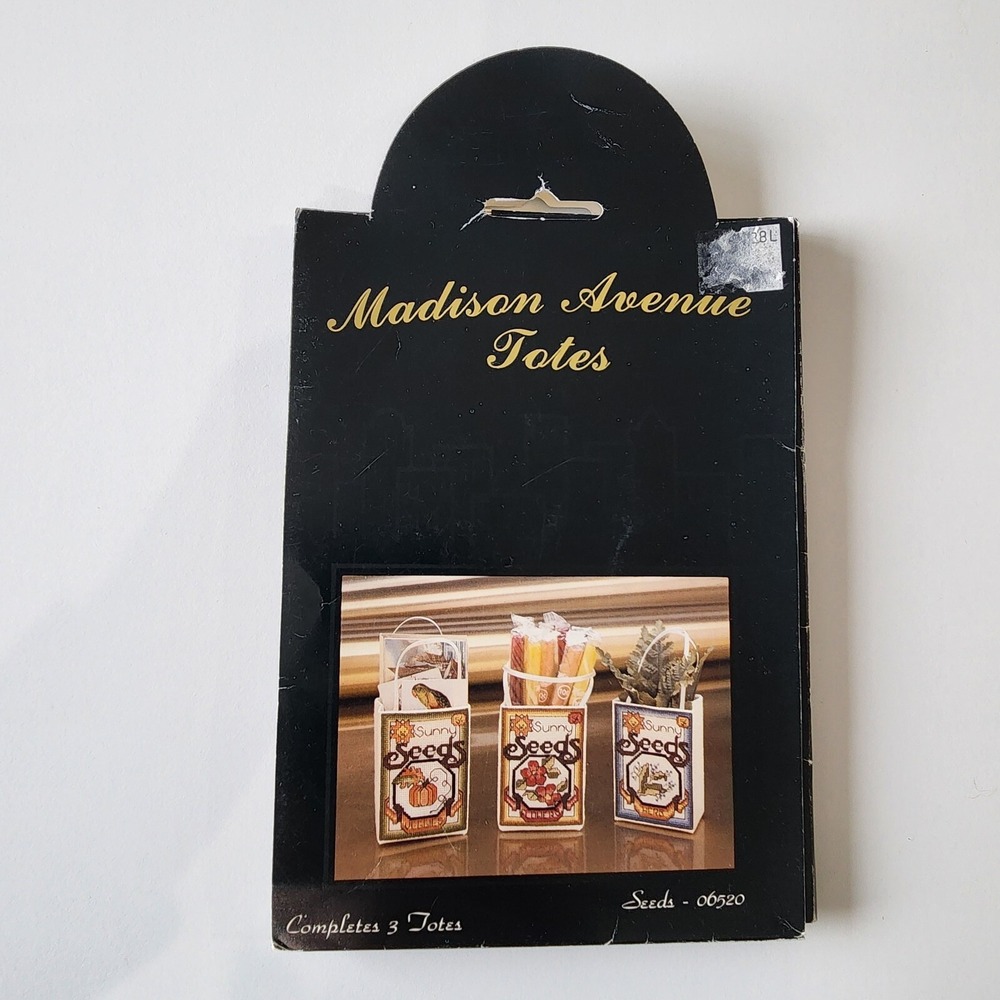 Madison Avenue Sunny Seeds Organizer Cross Stitch Kit Vintage 1986 Gardener Gift